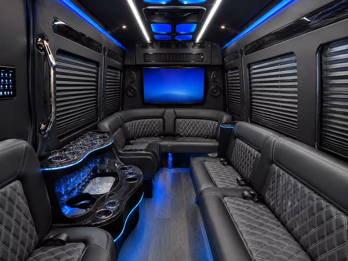 choose the right bus for multi day personnel moves and conference shuttles